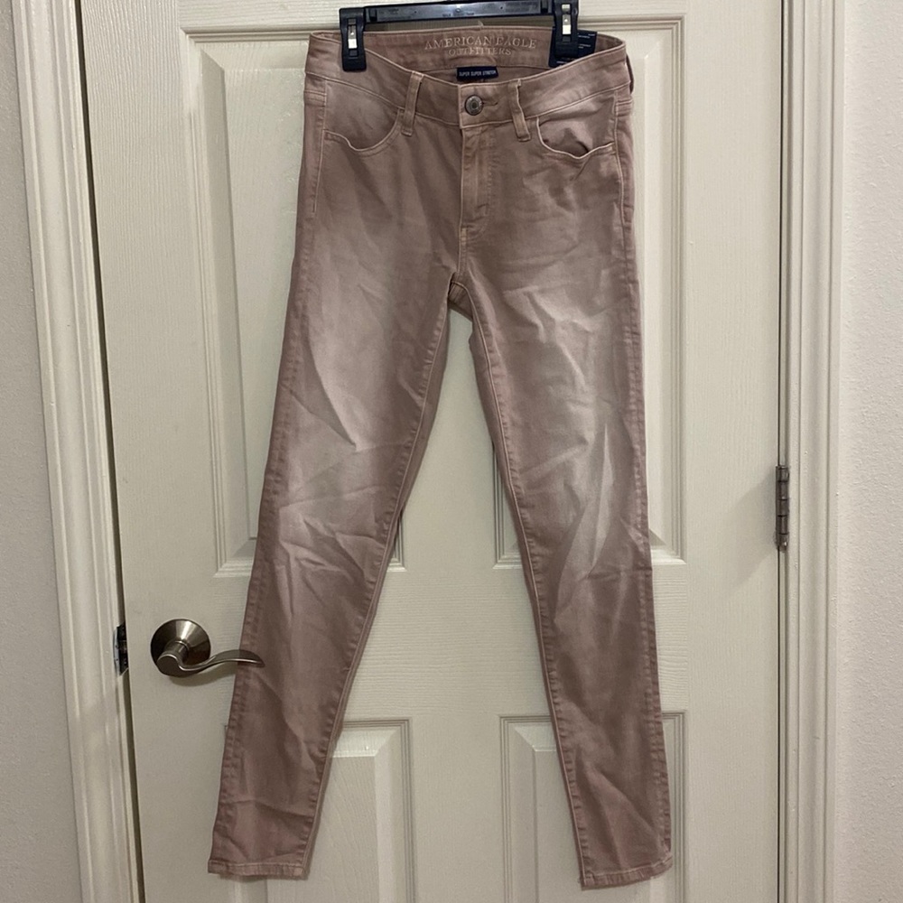 American Eagle Low Rise Power Fit Jeggings. Size 4